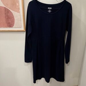 Duluth Trading Co Navy Long Sleeve Knit Dress